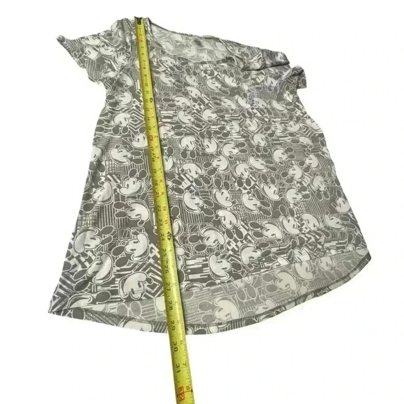 LuLaRoe Womens short sleeve graphic Mickey Mouse top, Size Large (L) - Picture 4 of 6